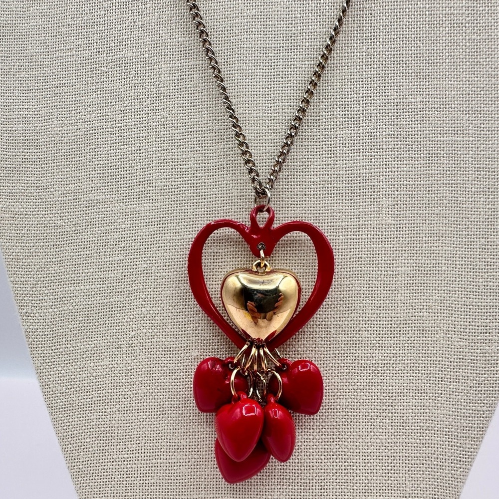 Vintage 90s Red Heart Pendant Necklace Gold Tone Dangle Charm Jewelry